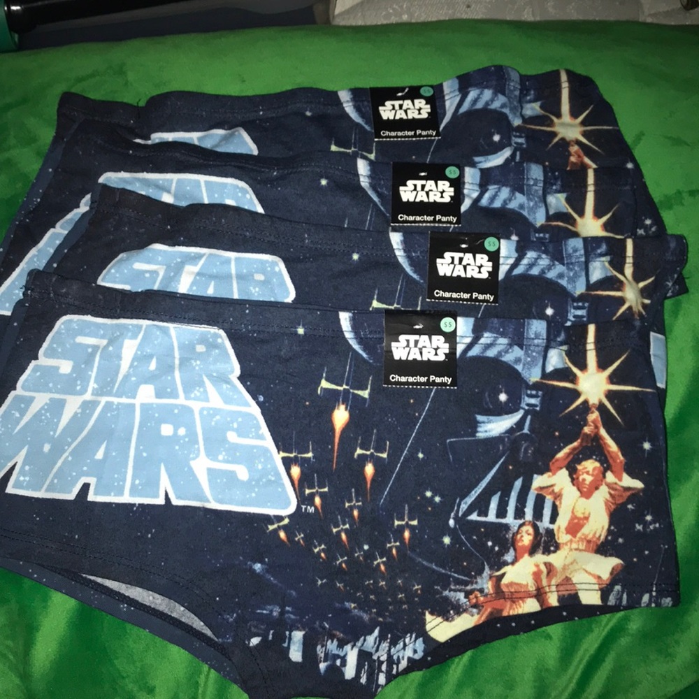 Star Wars Panty Women size Small 5. set of 4 pair